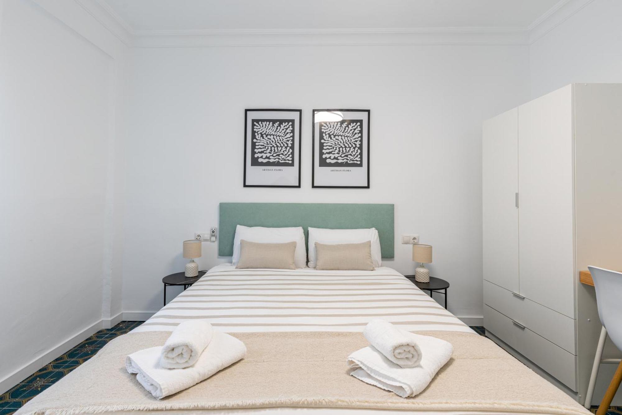 Piso Elegante Y Nuevo De 3 Habitaciones Y 2 Banos Sevilla Eksteriør billede