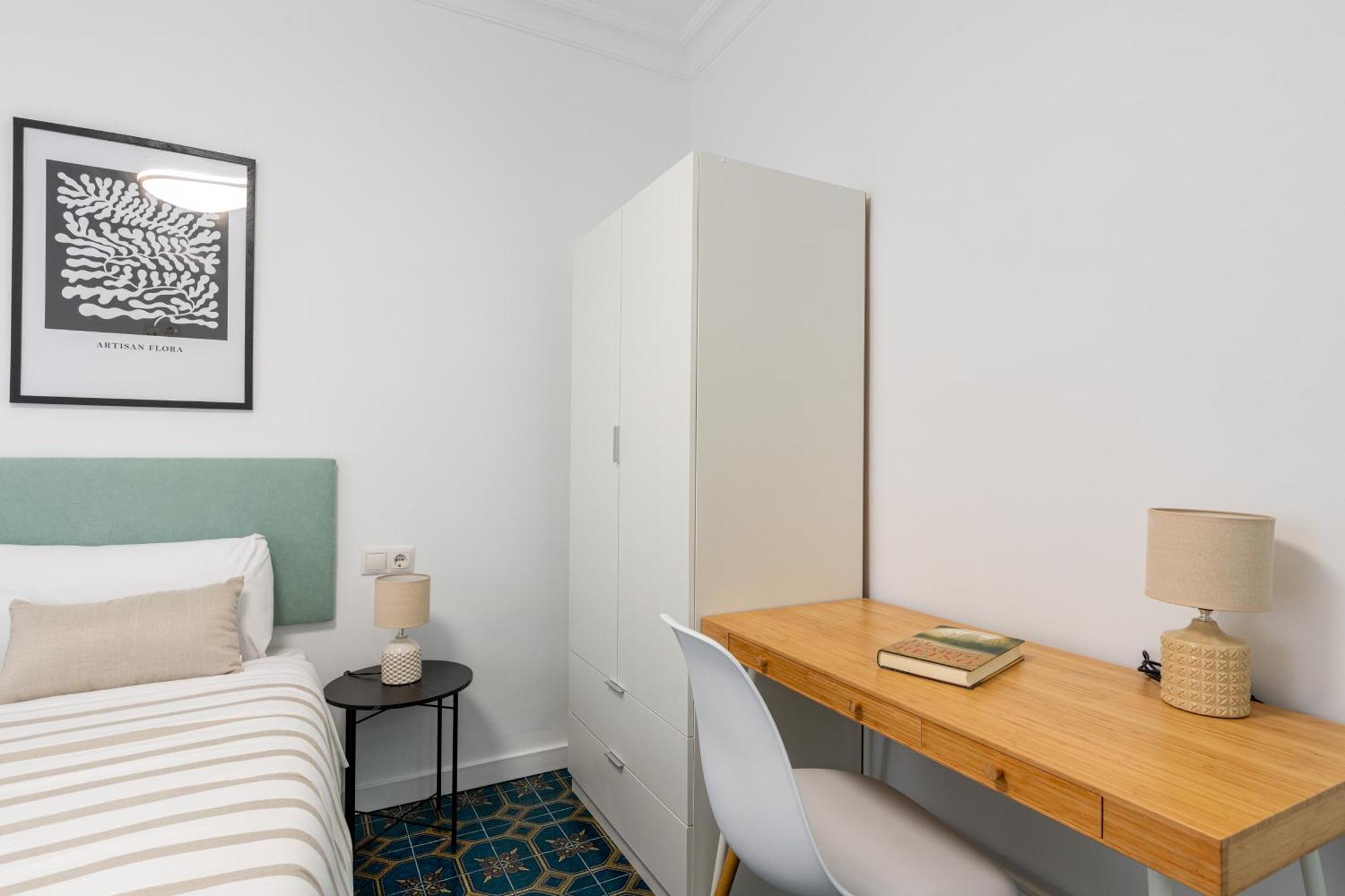 Piso Elegante Y Nuevo De 3 Habitaciones Y 2 Banos Sevilla Eksteriør billede