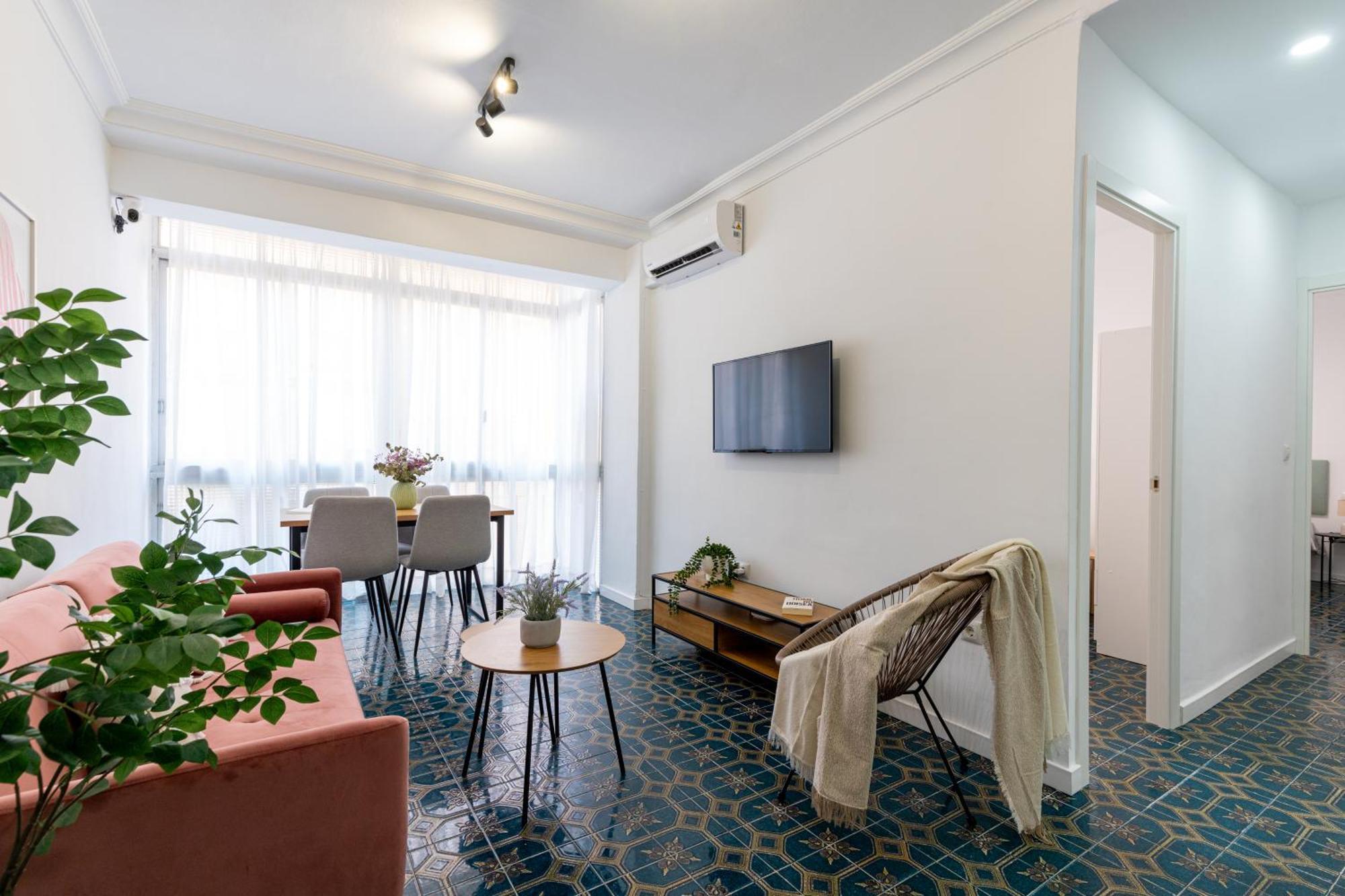 Piso Elegante Y Nuevo De 3 Habitaciones Y 2 Banos Sevilla Eksteriør billede