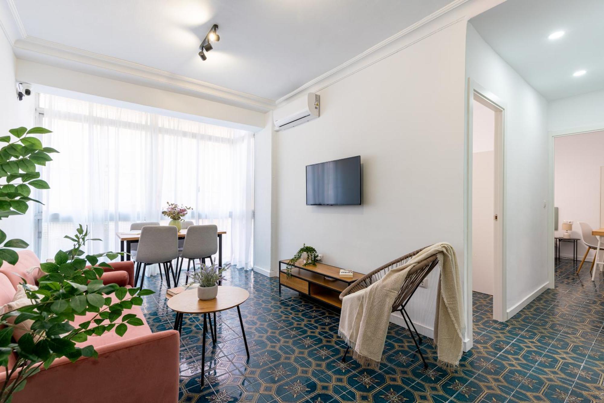 Piso Elegante Y Nuevo De 3 Habitaciones Y 2 Banos Sevilla Eksteriør billede