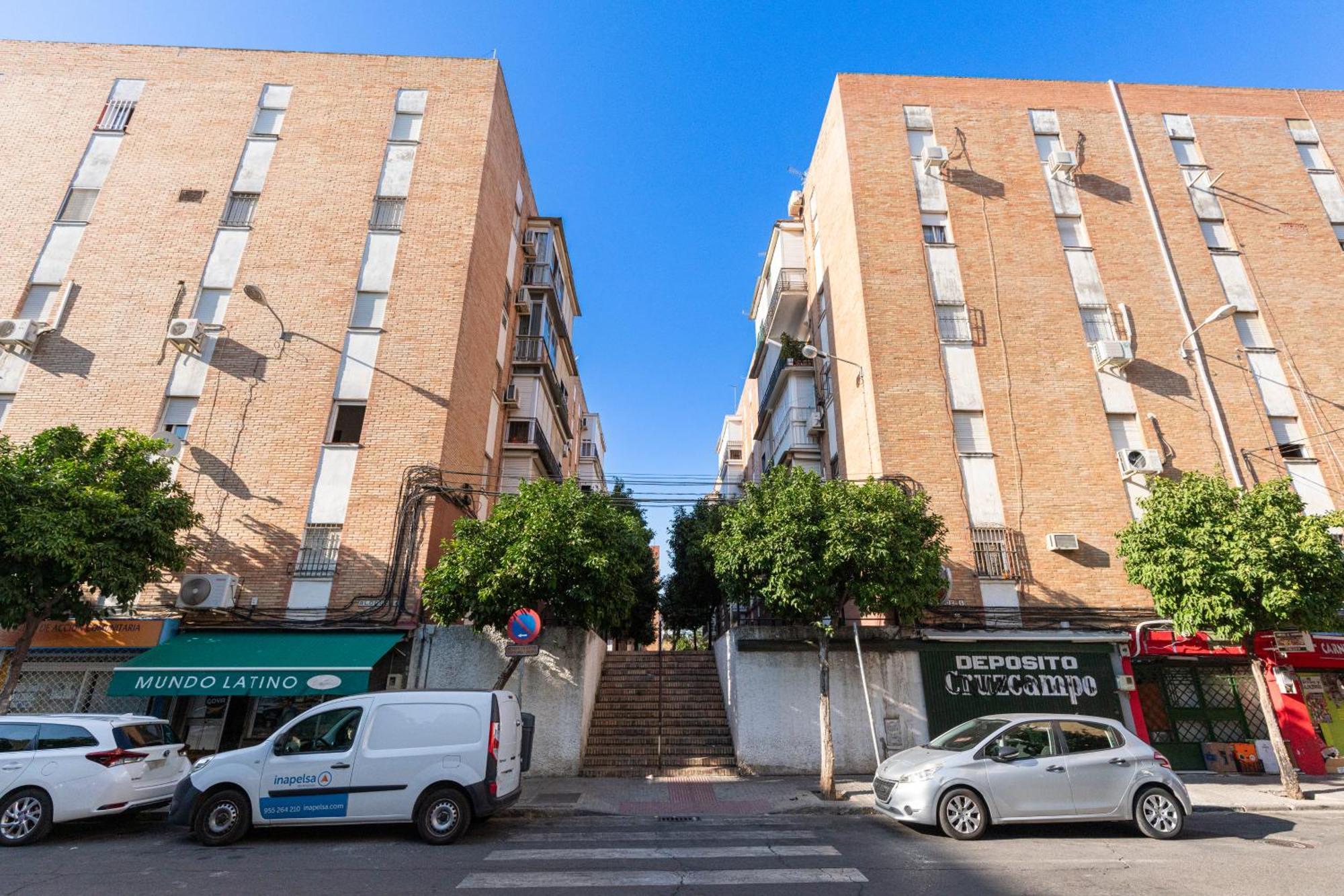 Piso Elegante Y Nuevo De 3 Habitaciones Y 2 Banos Sevilla Eksteriør billede