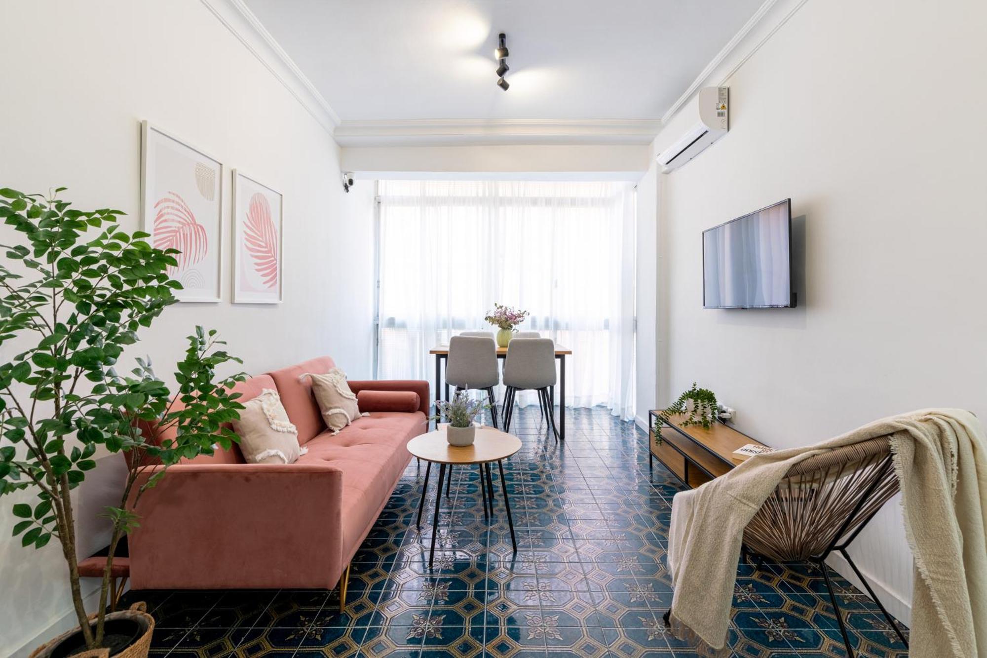 Piso Elegante Y Nuevo De 3 Habitaciones Y 2 Banos Sevilla Eksteriør billede