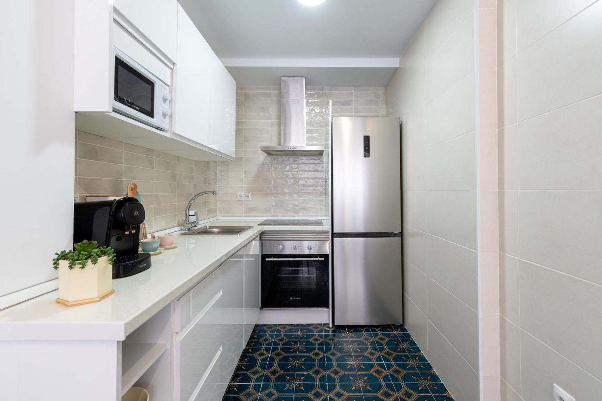 Piso Elegante Y Nuevo De 3 Habitaciones Y 2 Banos Sevilla Eksteriør billede