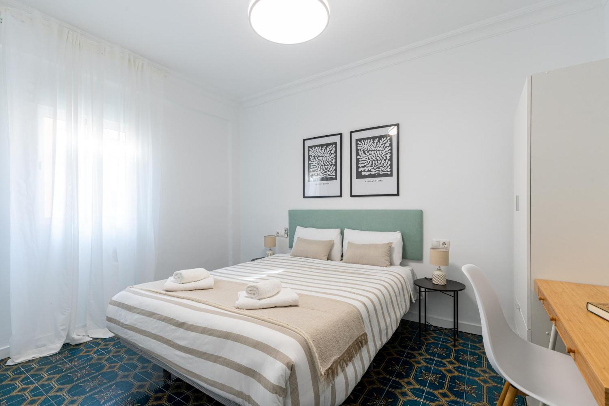 Piso Elegante Y Nuevo De 3 Habitaciones Y 2 Banos Sevilla Eksteriør billede