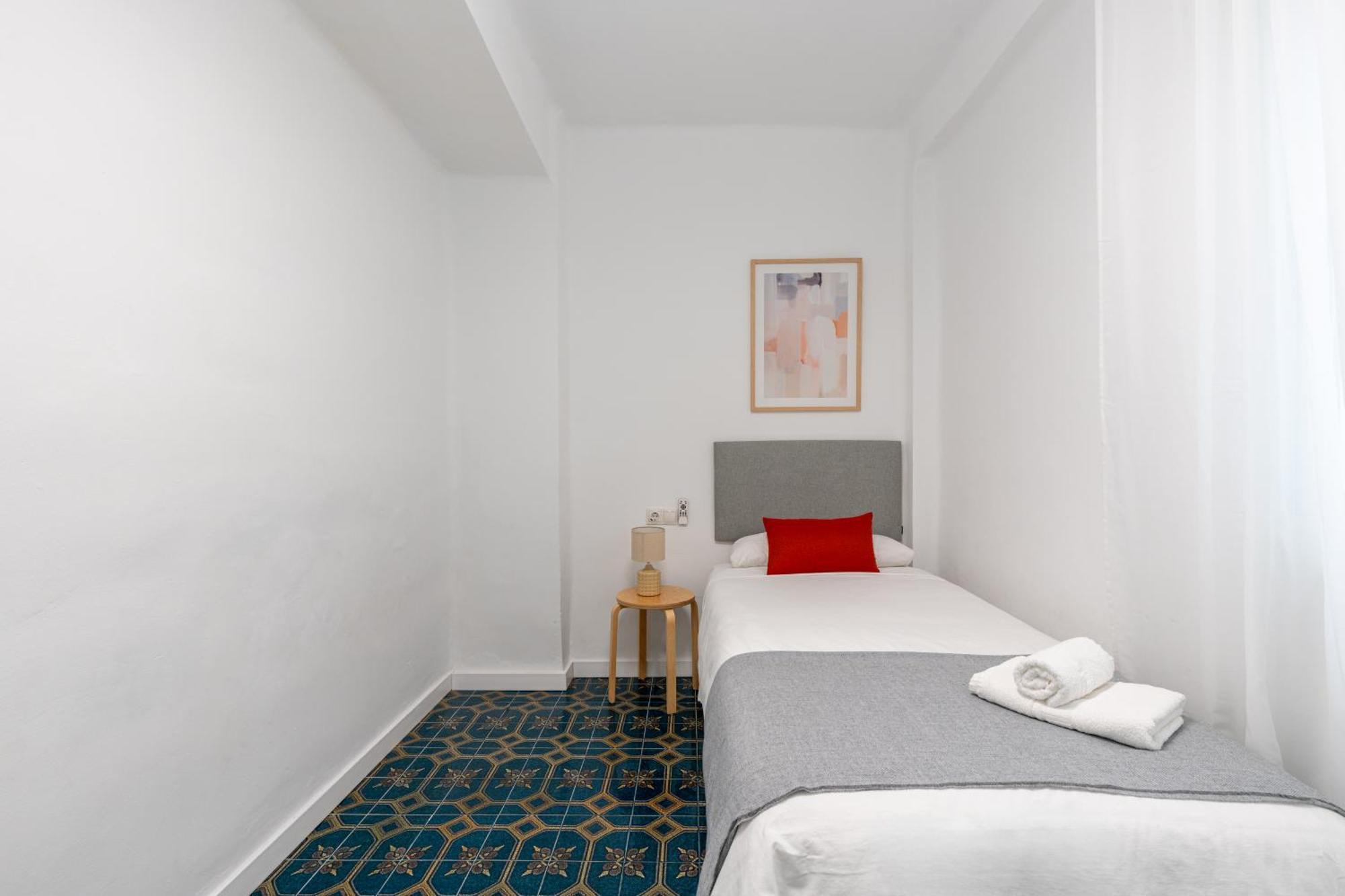Piso Elegante Y Nuevo De 3 Habitaciones Y 2 Banos Sevilla Eksteriør billede